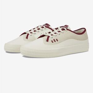 Globe Gilette Cream & Pomegranate Skate Shoes Size 11 YZO2 (NWOB) Retail $120